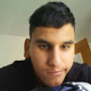 Meet your Posher, Aaron